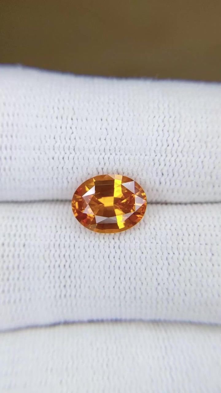 3.07 Carat Orange Oval Sapphire