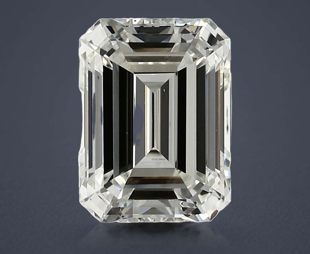 2.00 Carat Emerald Natural Diamond