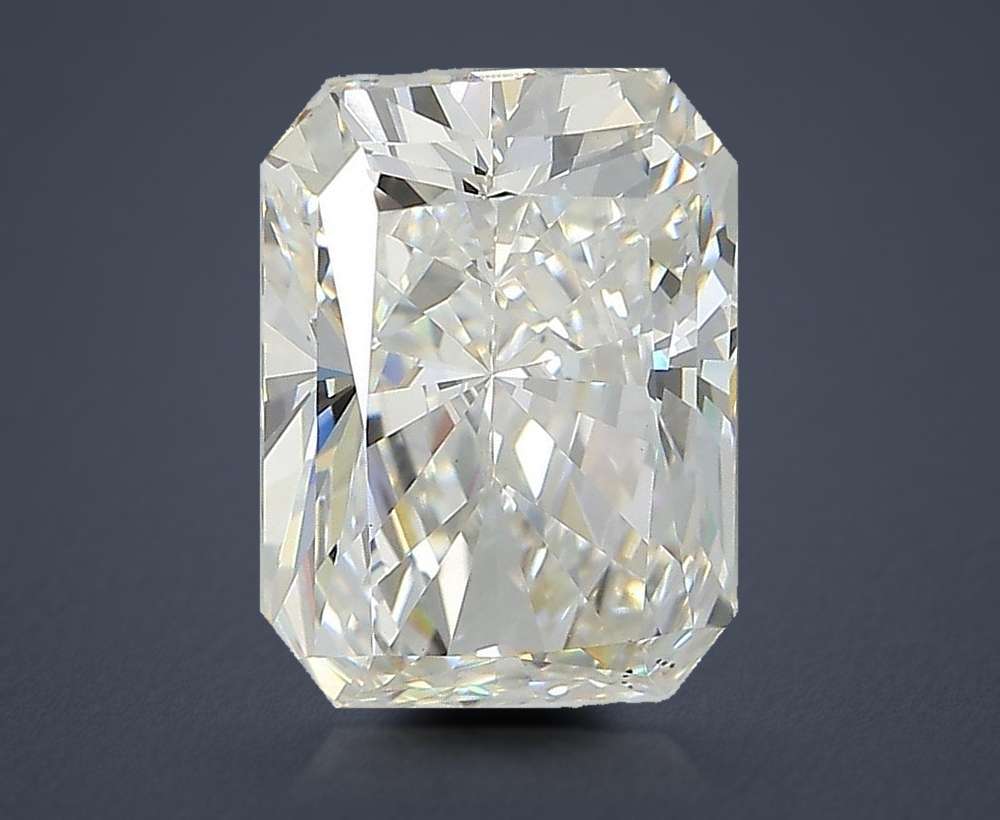 4.01 Carat Radiant Lab Diamond