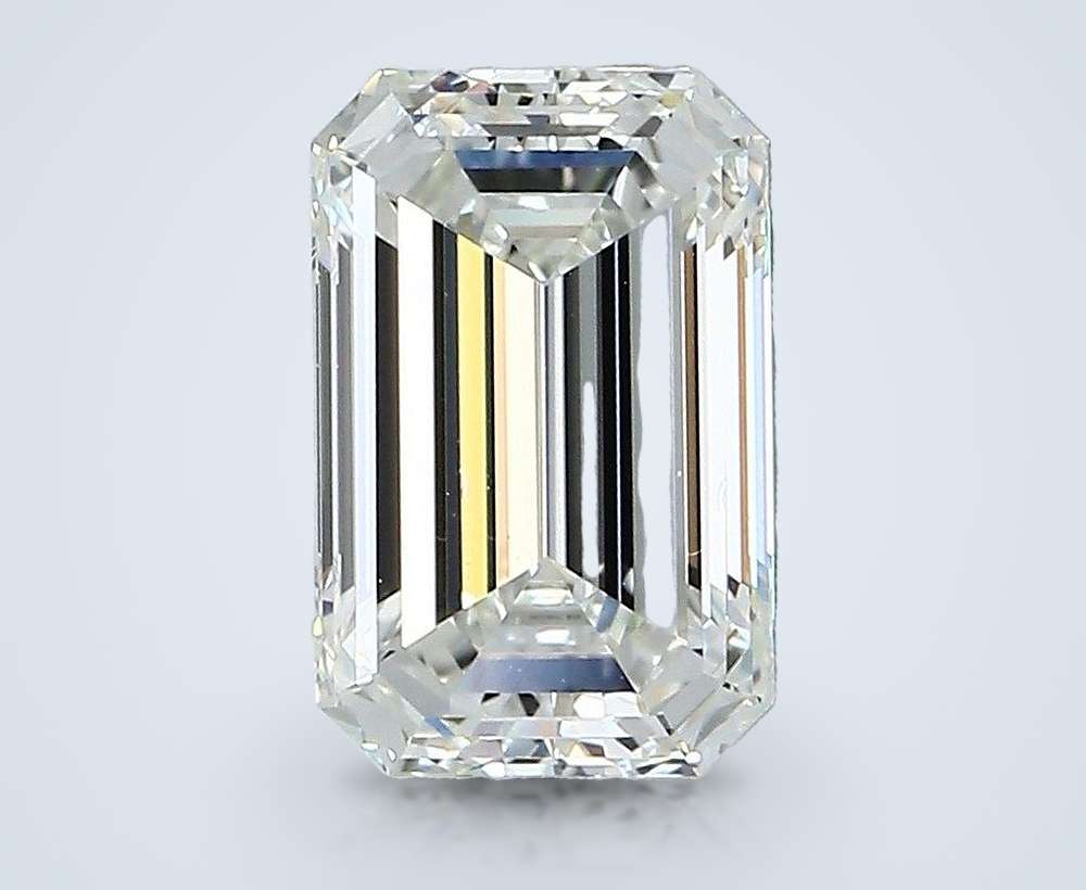 2.01 Carat Emerald Natural Diamond
