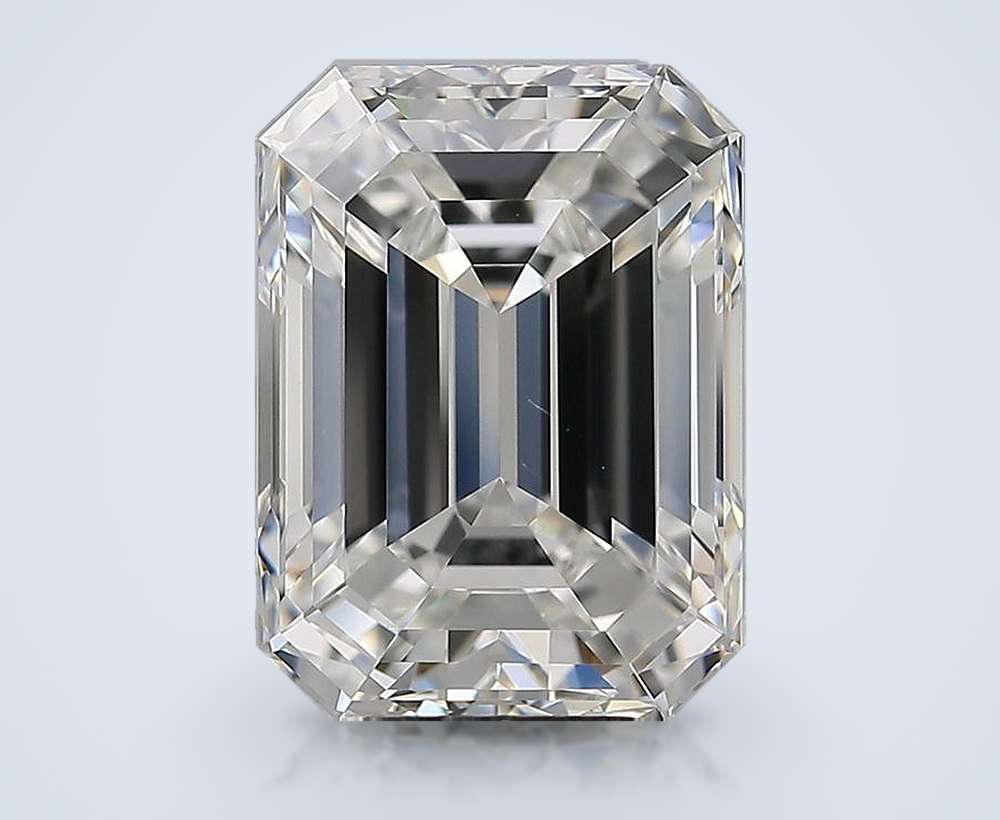 7.01 Carat Emerald Natural Diamond