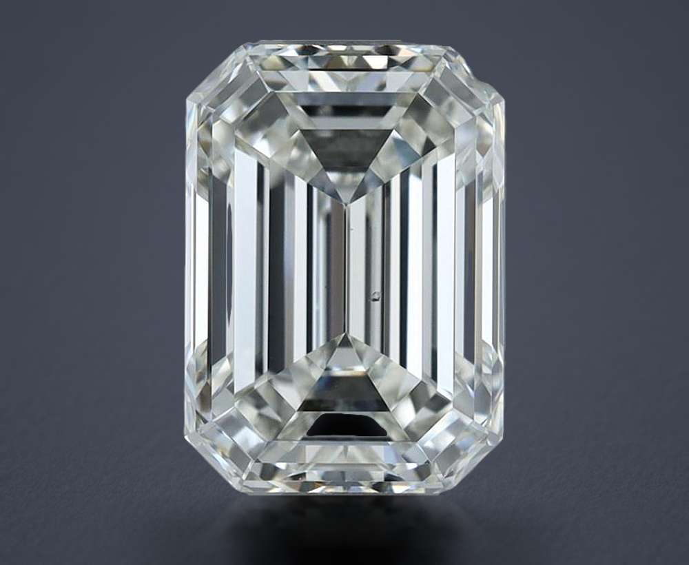 2.01 Carat Emerald Natural Diamond