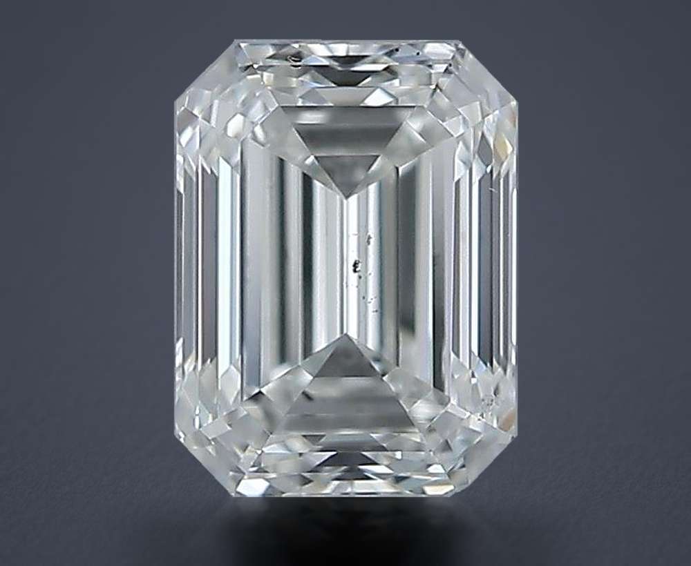 0.81 Carat Emerald Natural Diamond