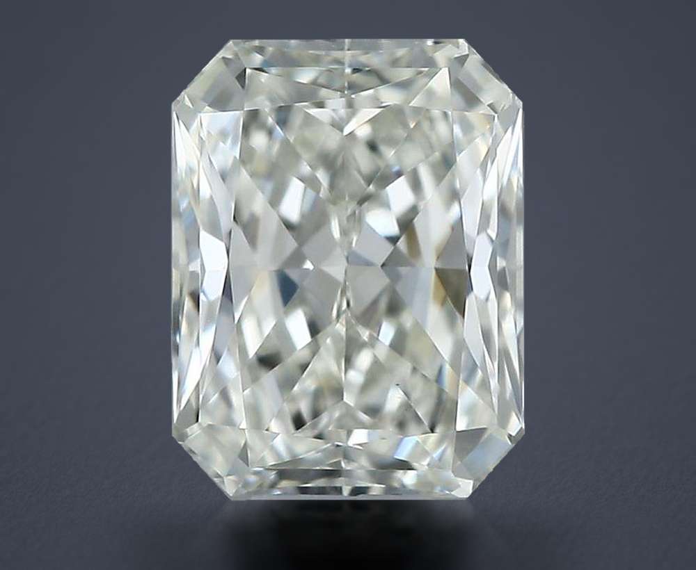 0.33 Carat Radiant Natural Diamond