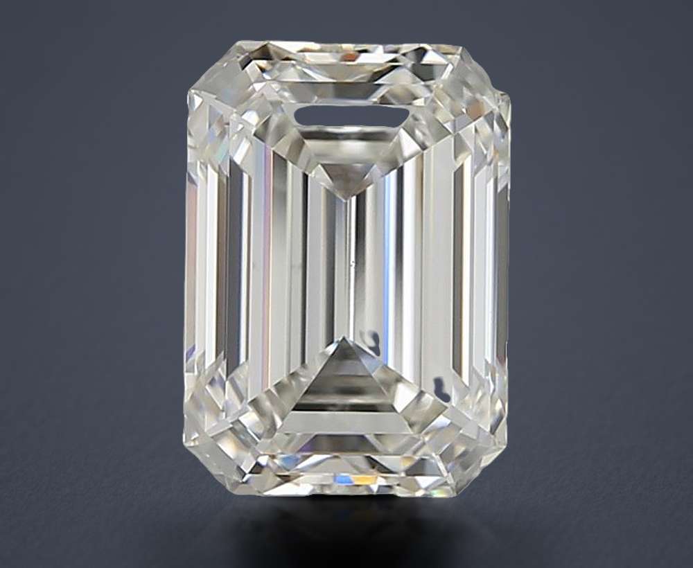 2.02 Carat Emerald Natural Diamond