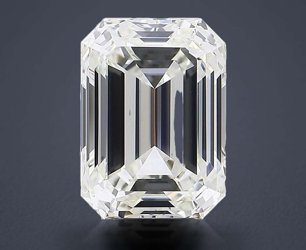 9.03 Carat Emerald Natural Diamond