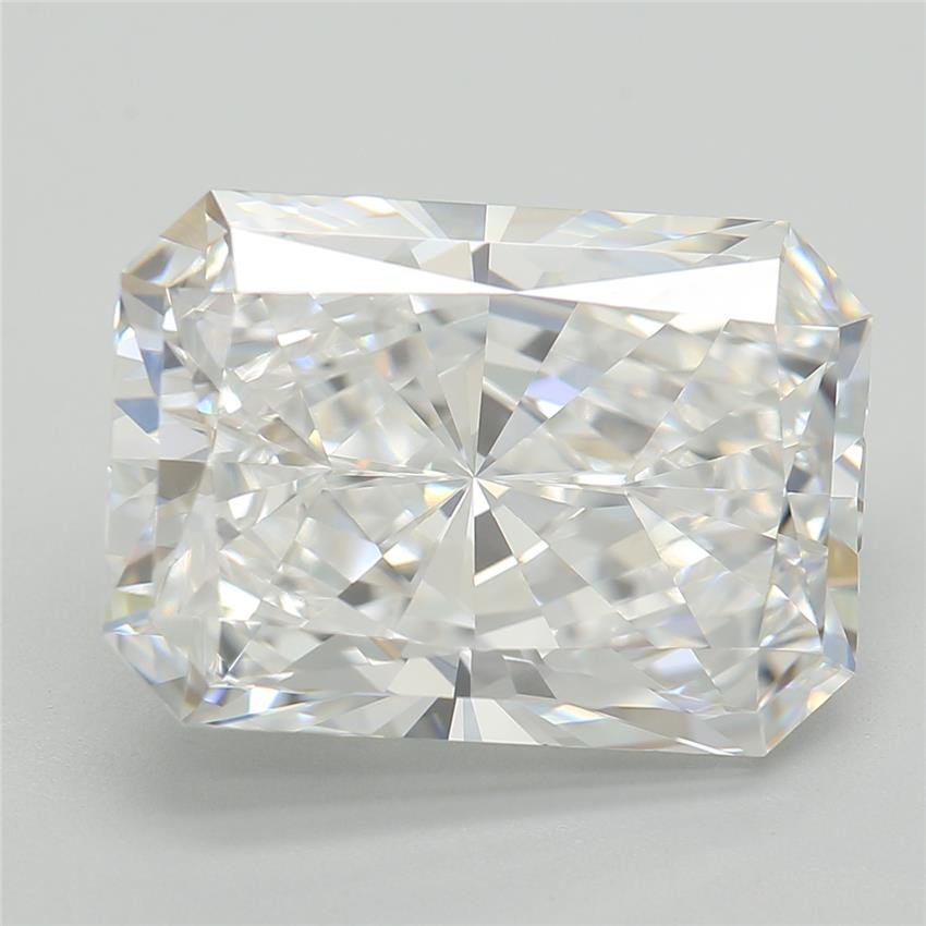 4.42ct E VVS2 Rare Carat Ideal Cut Radiant Lab Grown Diamond