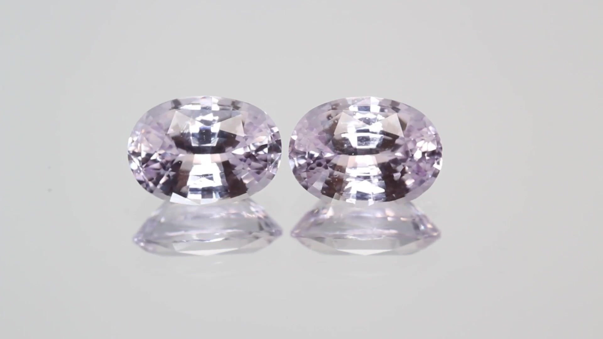 3.52 Carat Pink Oval Sapphire