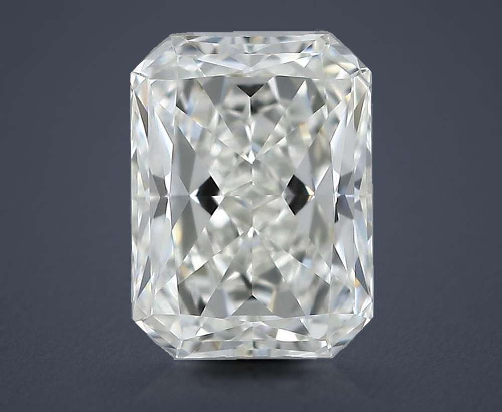 0.40 Carat Radiant Natural Diamond
