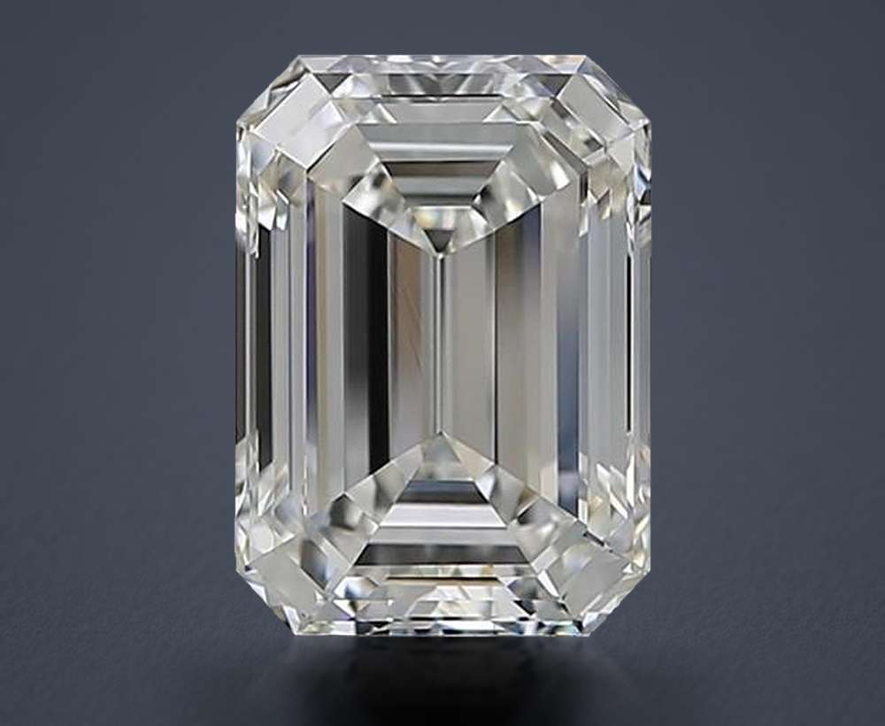 3.51 Carat Emerald Natural Diamond