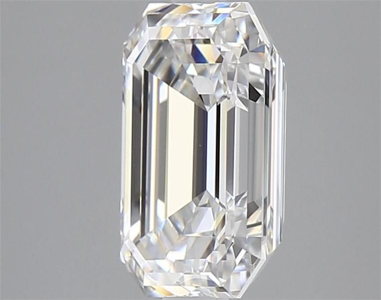 2.70 Carat Emerald Natural Diamond