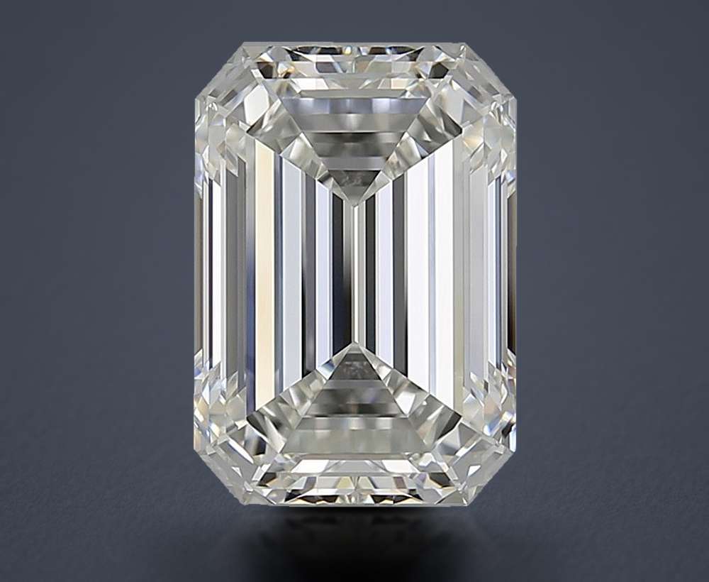 5.02 Carat Emerald Natural Diamond