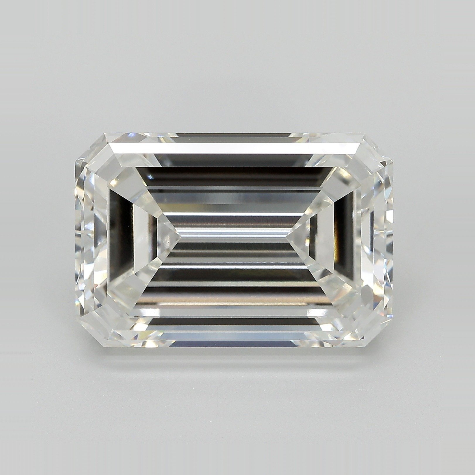 16.22ct G VVS2 Excellent Cut Emerald Lab Grown Diamond