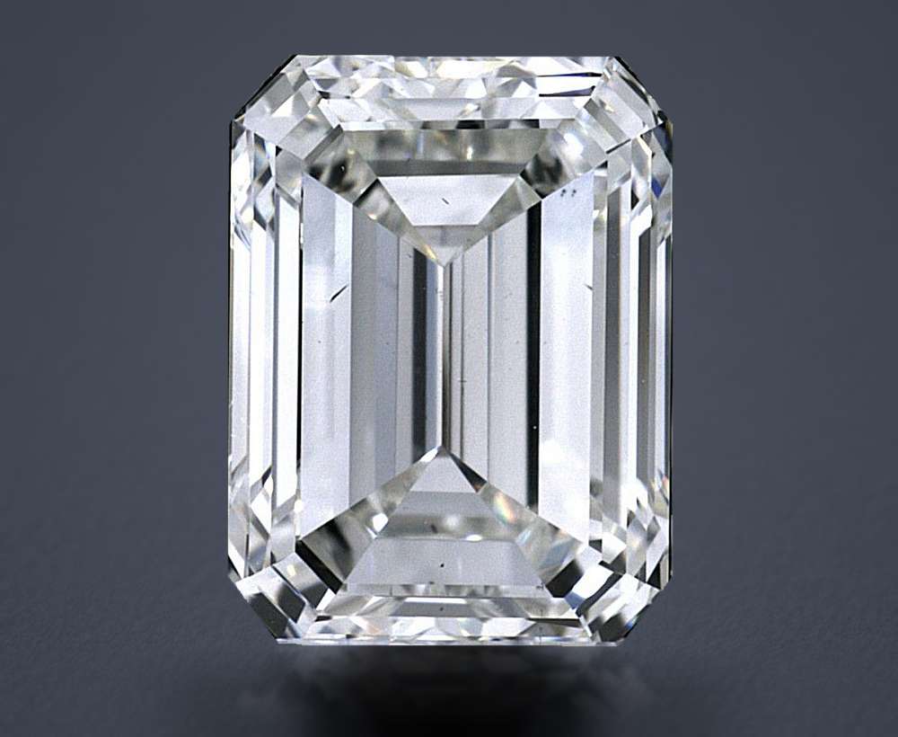 3.02 Carat Emerald Natural Diamond