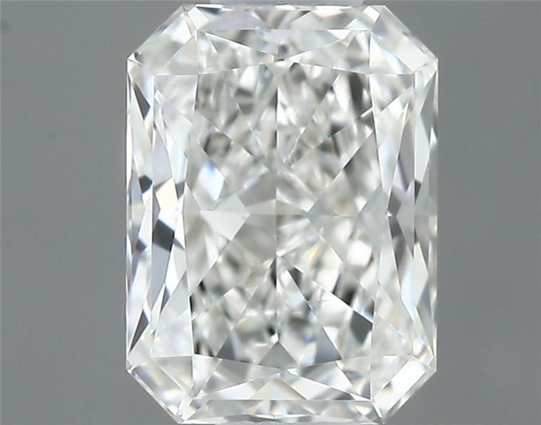 0.40 Carat Radiant Natural Diamond