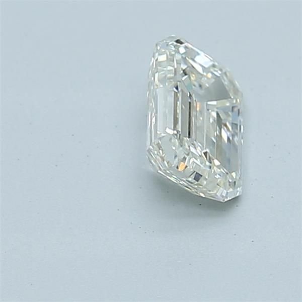 0.70ct H VS2 Rare Carat Ideal Cut Emerald Diamond