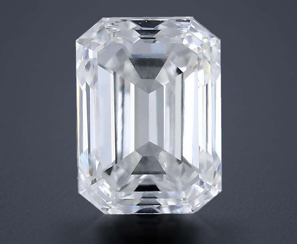 0.30 Carat Emerald Natural Diamond