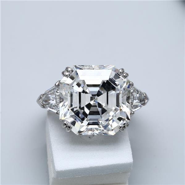 13.84ct G VS2 Very Good Cut Asscher Diamond