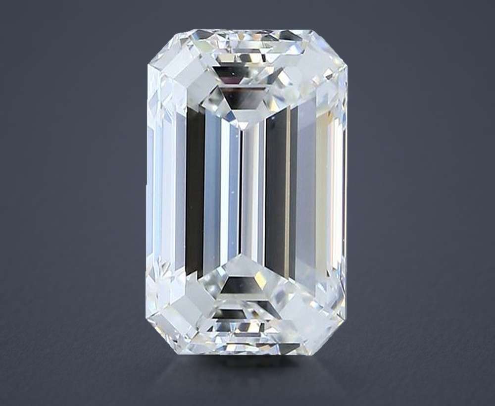 3.01 Carat Emerald Natural Diamond