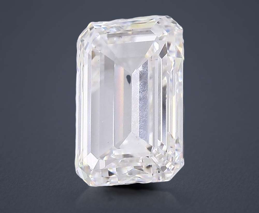 9.02 Carat Emerald Lab Diamond