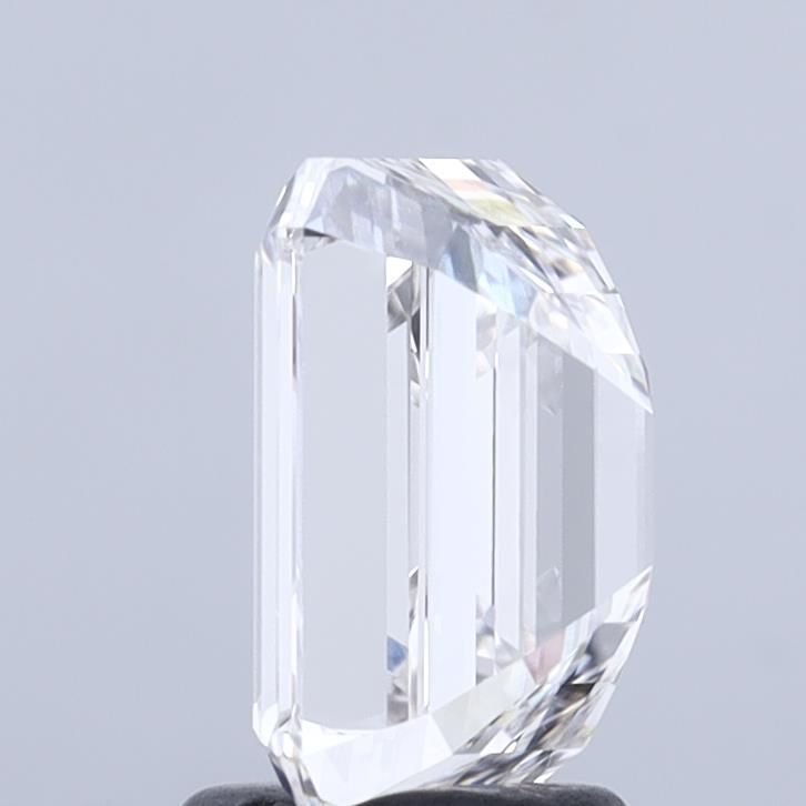 2.52 Carat Emerald Lab Diamond