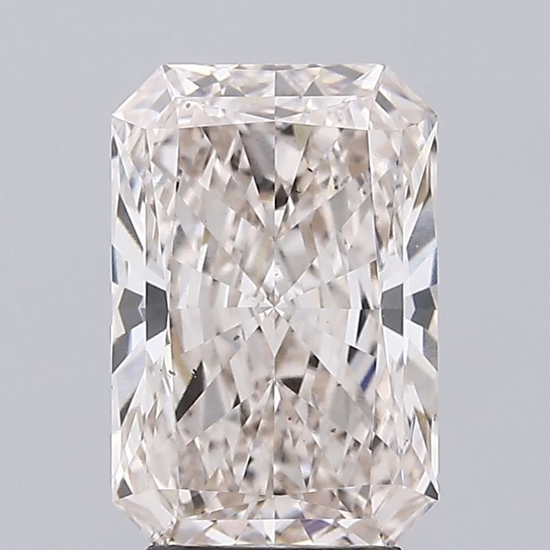 3.08ct I SI1 Rare Carat Ideal Cut Radiant Lab Grown Diamond