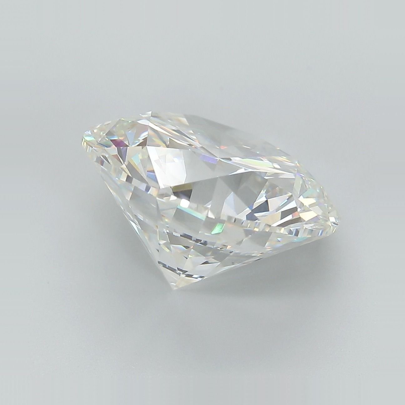 10.18ct F VVS2 Excellent Cut Round Lab Grown Diamond