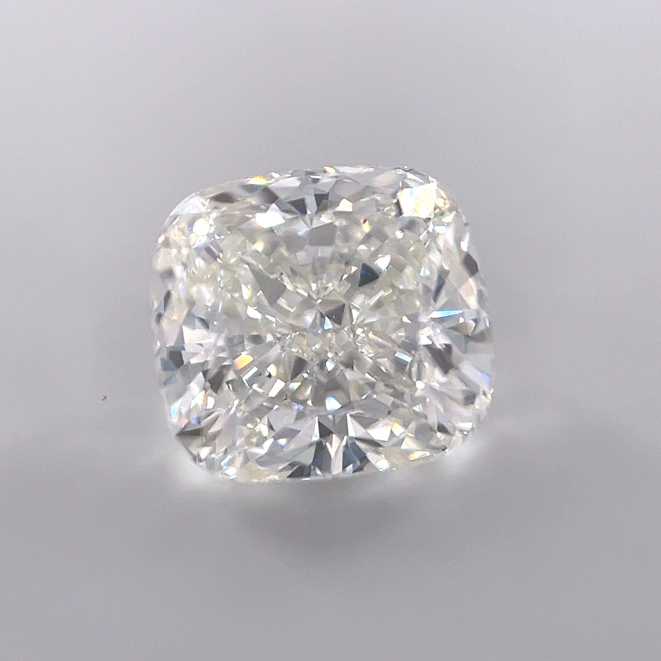 2.50ct J VS2 Excellent Cut Cushion Diamond