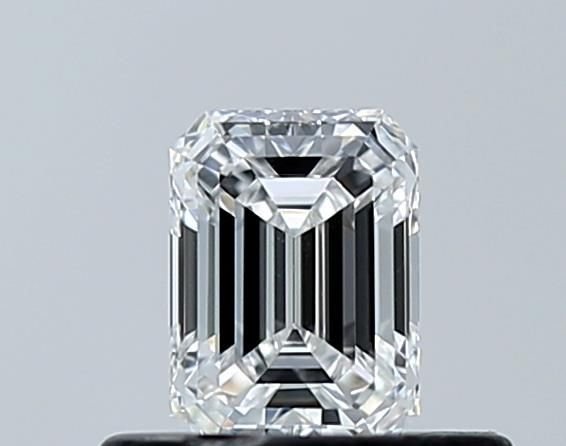 0.40 Carat Emerald Natural Diamond