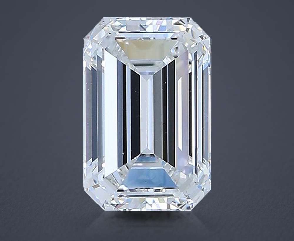 1.57 Carat Emerald Natural Diamond