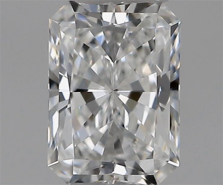0.40 Carat Radiant Natural Diamond