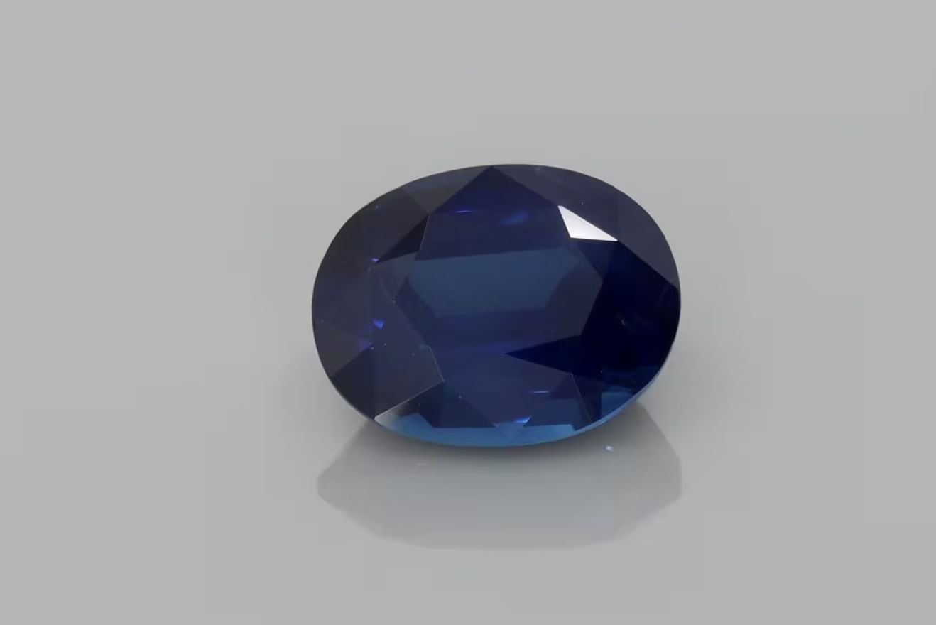 4.01 Carat Vivid Blue Oval Sapphire