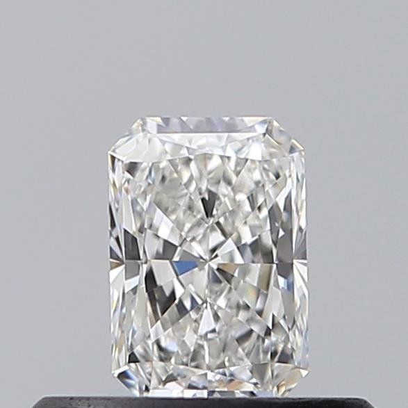 0.34 Carat Radiant Natural Diamond