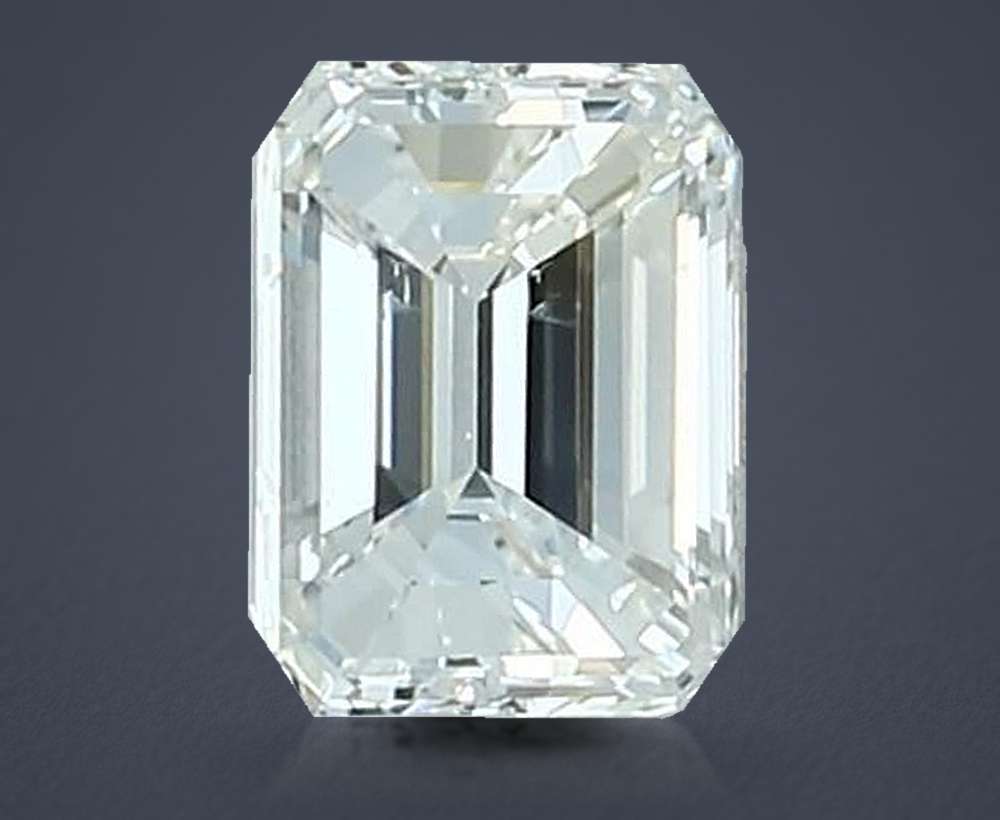 0.70 Carat Emerald Natural Diamond
