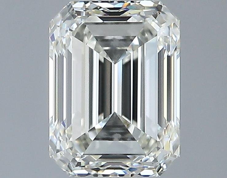 2.00 Carat Emerald Natural Diamond