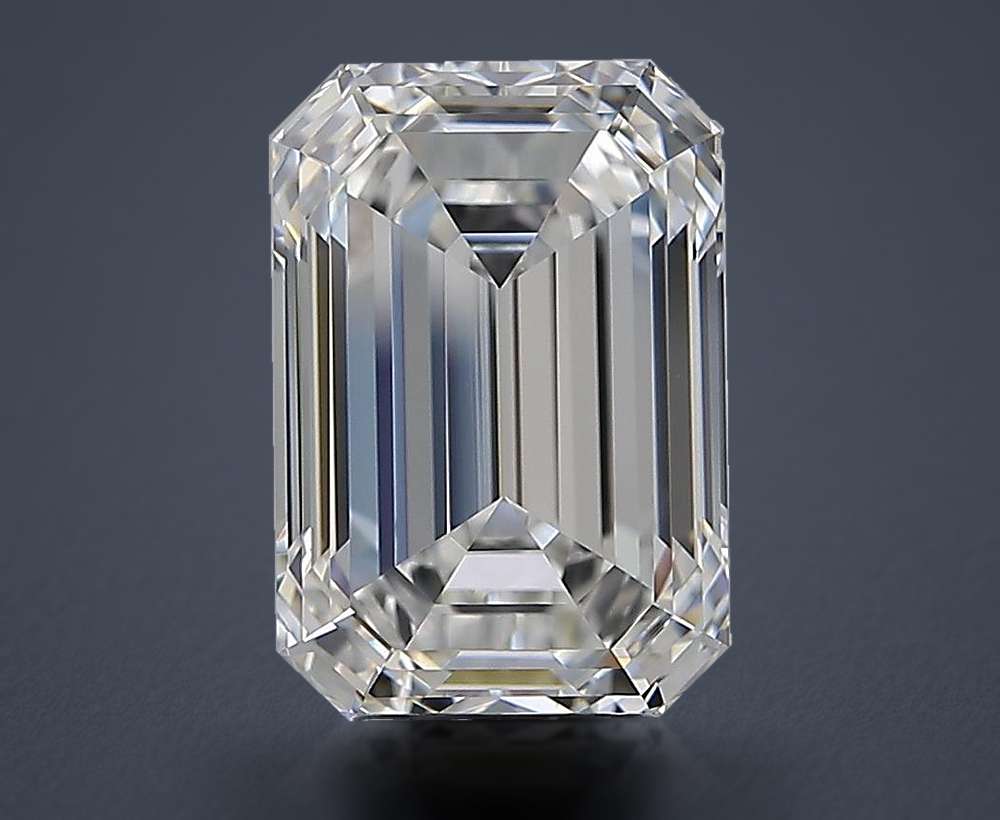 5.01 Carat Emerald Natural Diamond