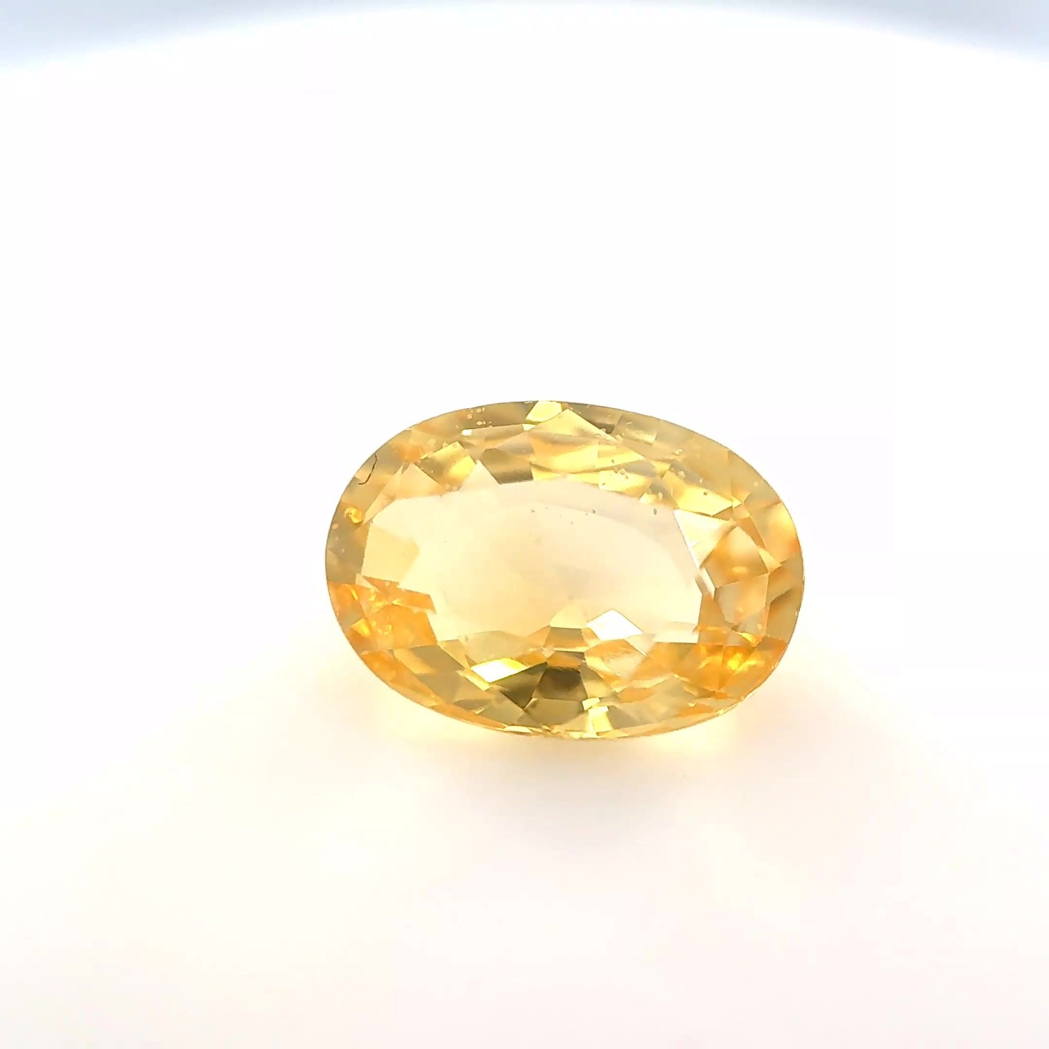 1.47 Carat Light Yellow Oval Sapphire