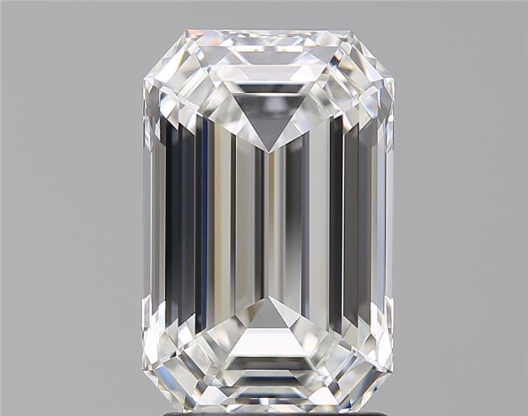 2.70 Carat Emerald Natural Diamond