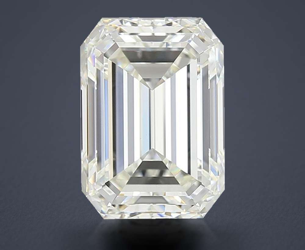 4.02 Carat Emerald Natural Diamond