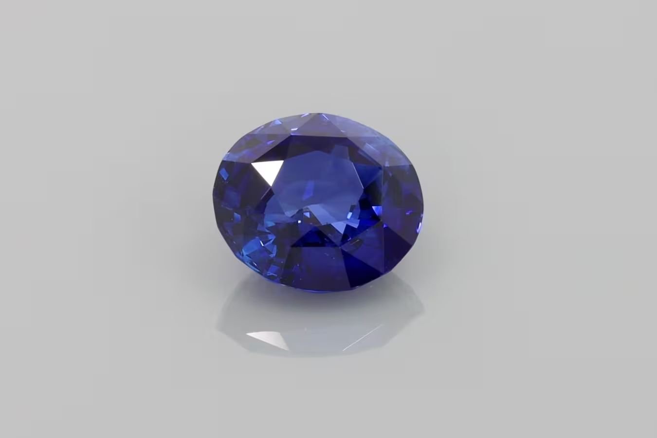 3.15 Carat Vivid Blue Oval Sapphire