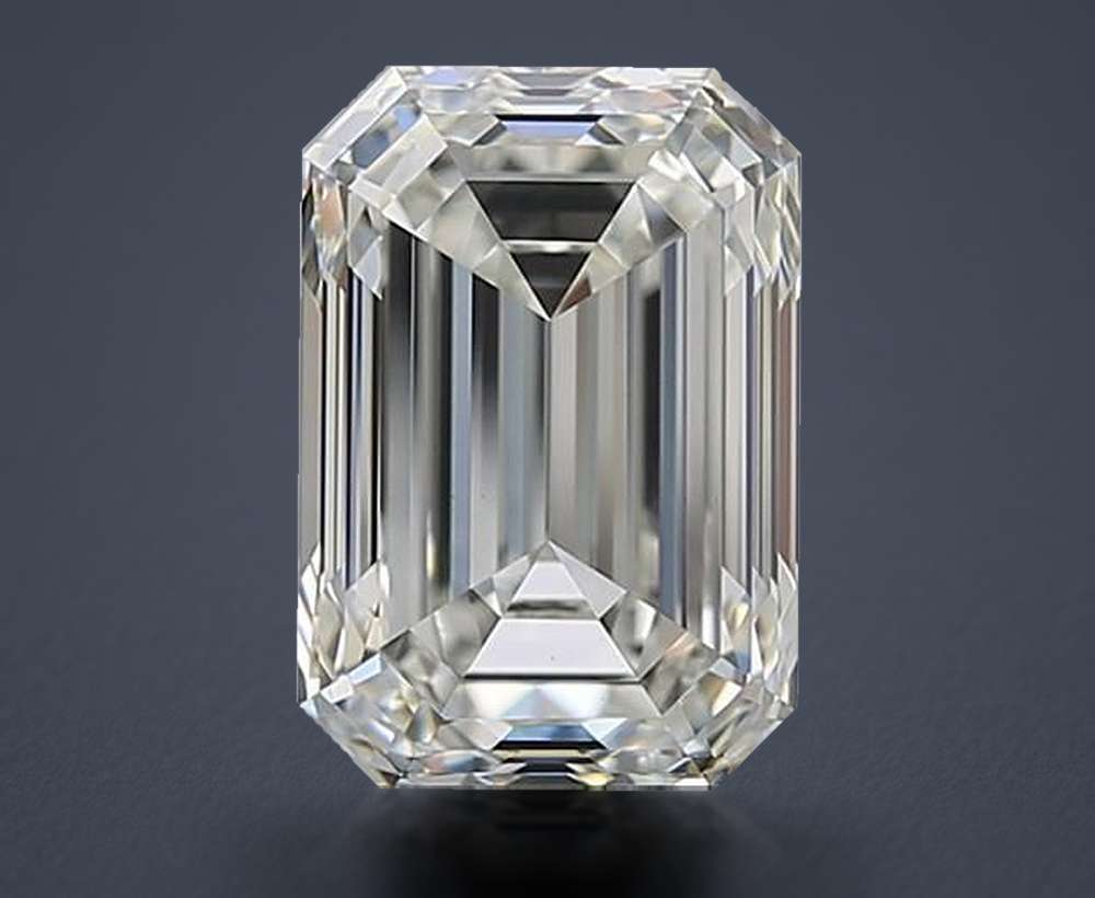 3.52 Carat Emerald Natural Diamond
