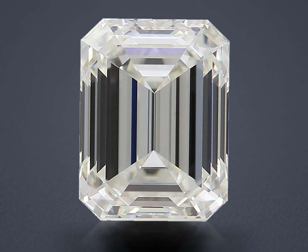 2.01 Carat Emerald Natural Diamond