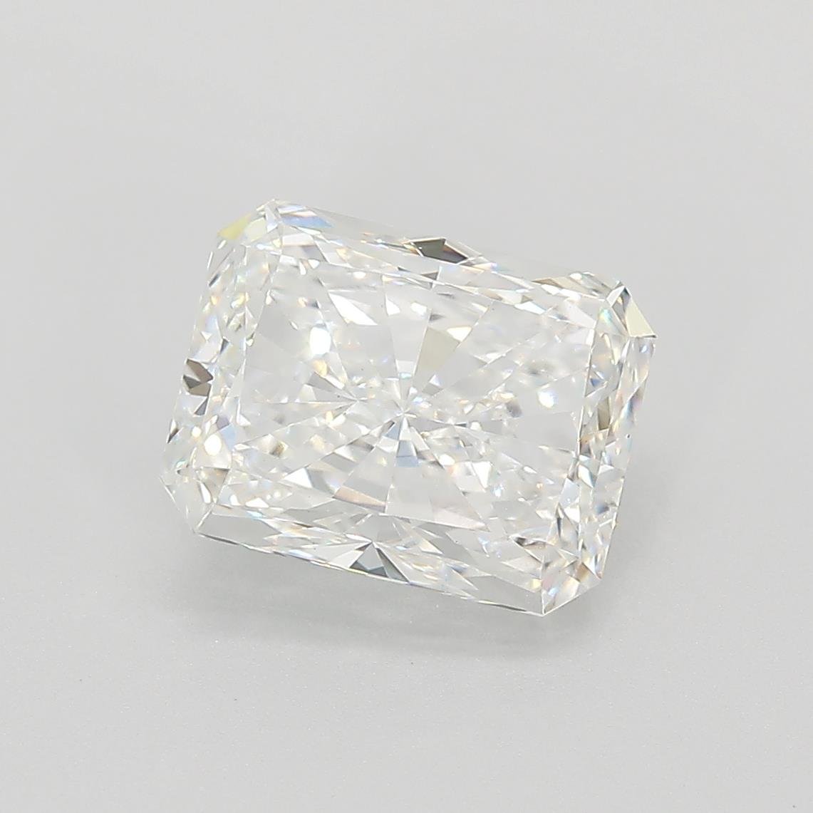 2.71ct G VS1 Rare Carat Ideal Cut Radiant Lab Grown Diamond