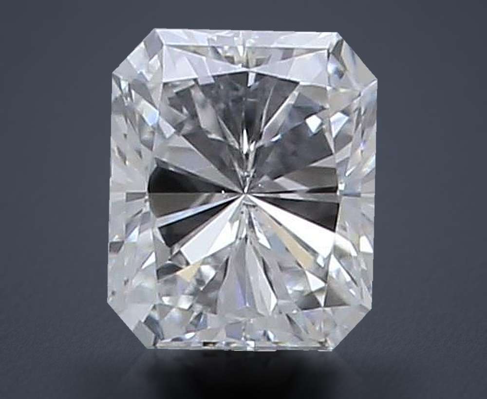 0.40 Carat Radiant Natural Diamond
