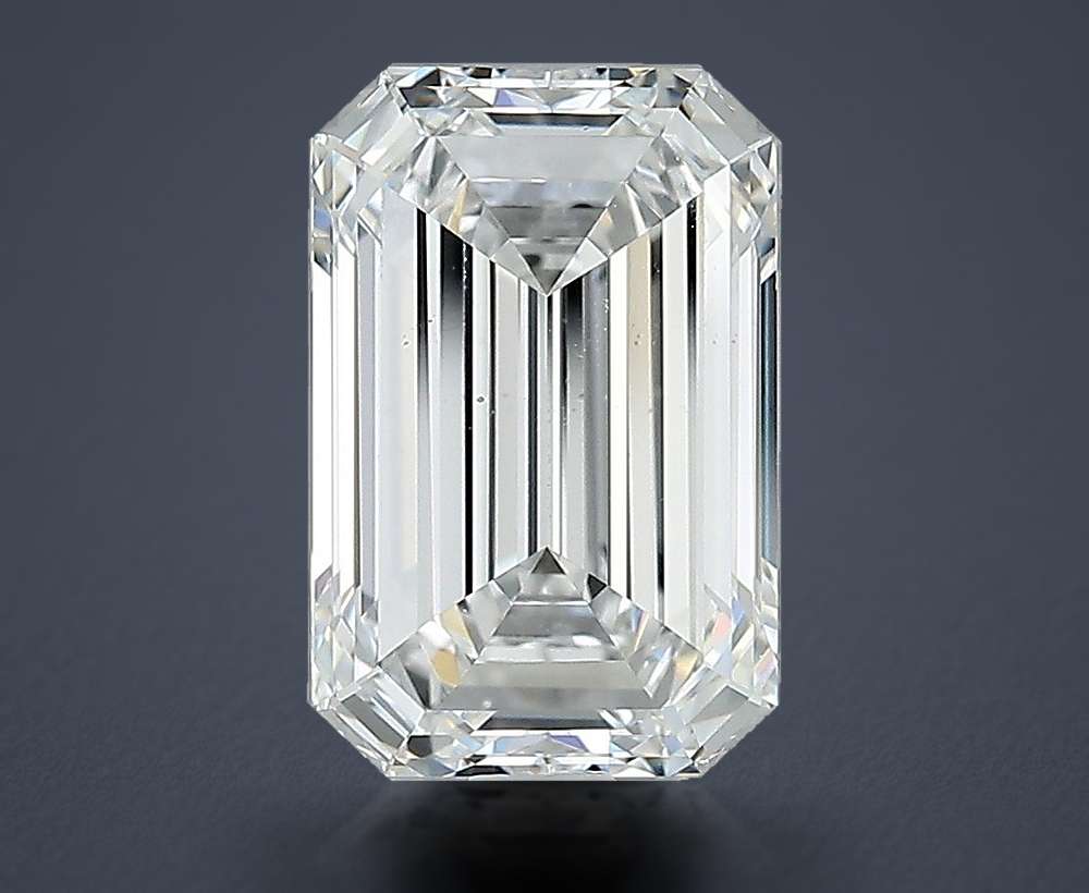 3.01 Carat Emerald Natural Diamond