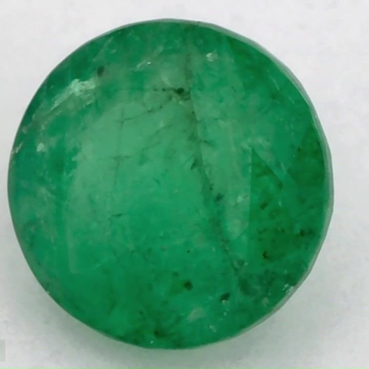 1.32 Carat Green Round Emerald