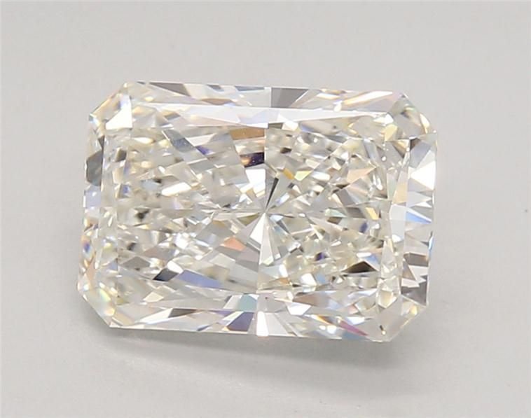 2.55ct G VVS2 Rare Carat Ideal Cut Radiant Lab Grown Diamond
