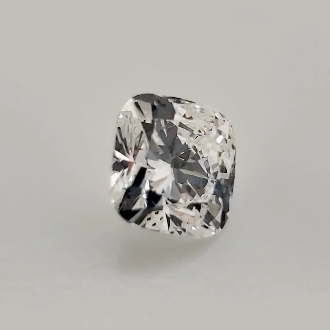 1.71ct G VS2 Rare Carat Ideal Cut Cushion Diamond