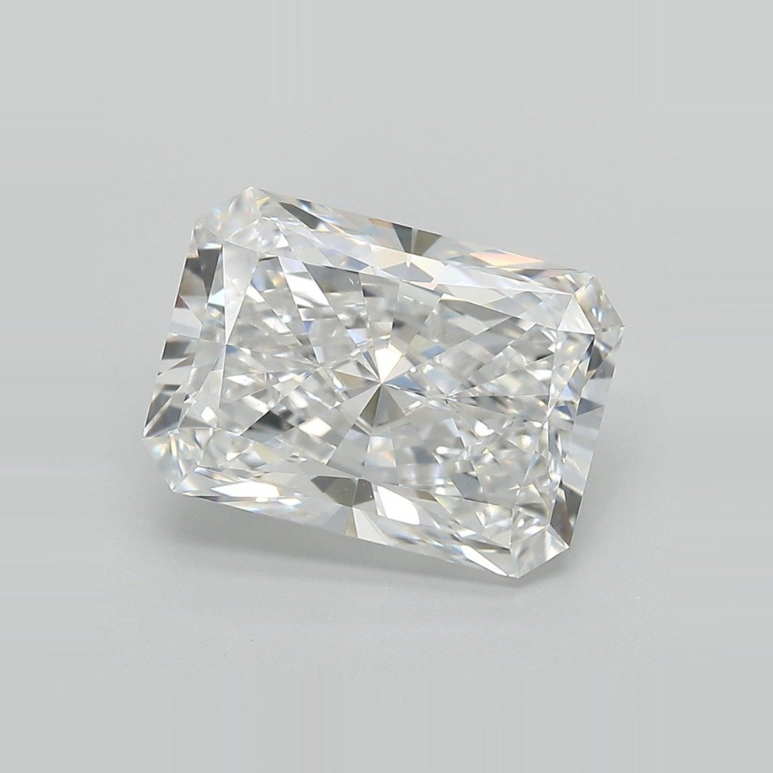 5.06ct D VVS2 Rare Carat Ideal Cut Radiant Lab Grown Diamond