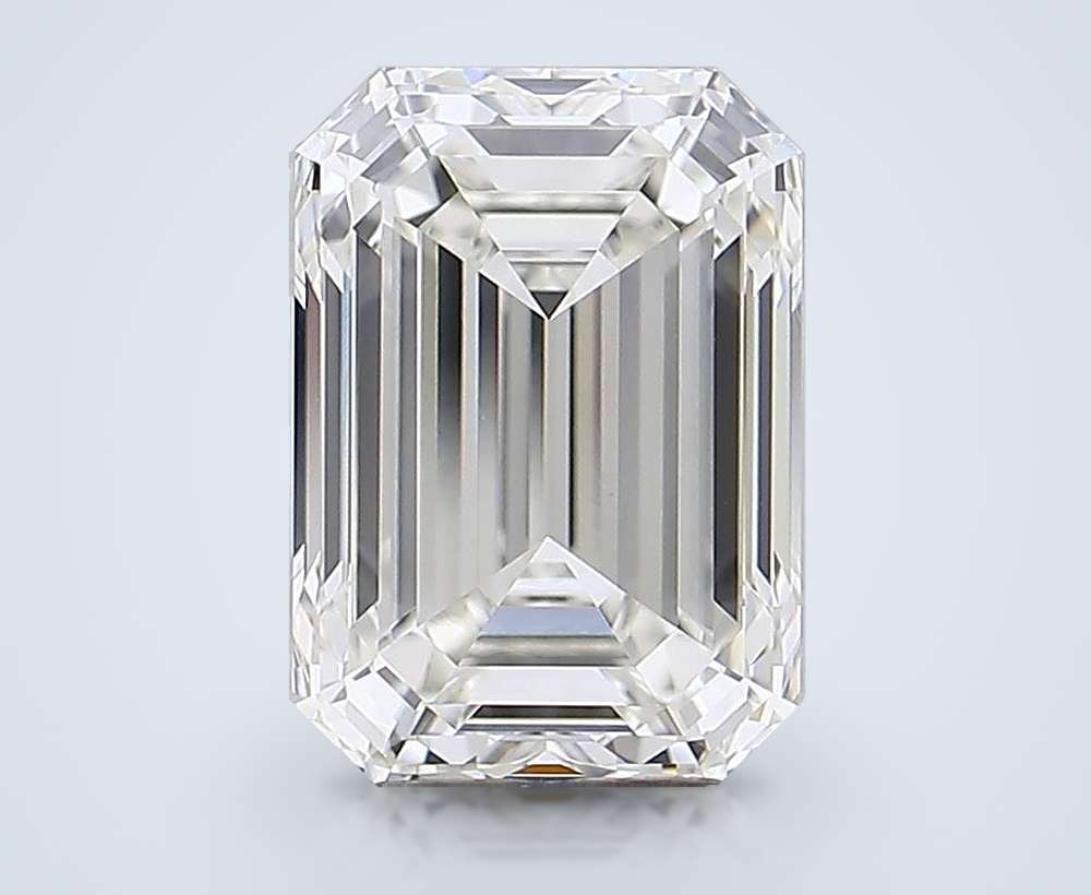 3.04 Carat Emerald Natural Diamond
